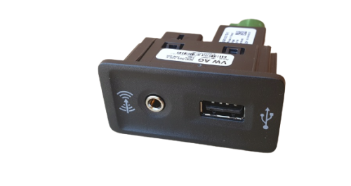 5G0035222E USB AUD in jack connector straight switch VW SEAT