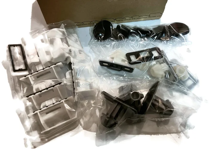 4G0 898 909 Zestaw naprawczy spinki mocowania listwy progowej Audi A6 C7 2011-2014 A6 Allroad 2013-2018