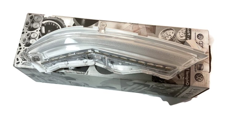 5FA949102A  right Side mirror turn signal CUPRA Formentor SEAT LEON IV