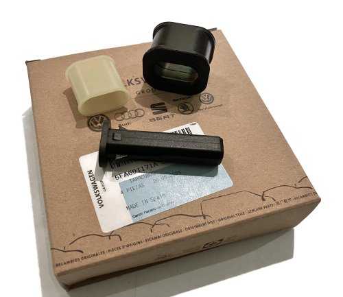 4M0121095 7P0121365 7P0121276 ZESTAW.JPG