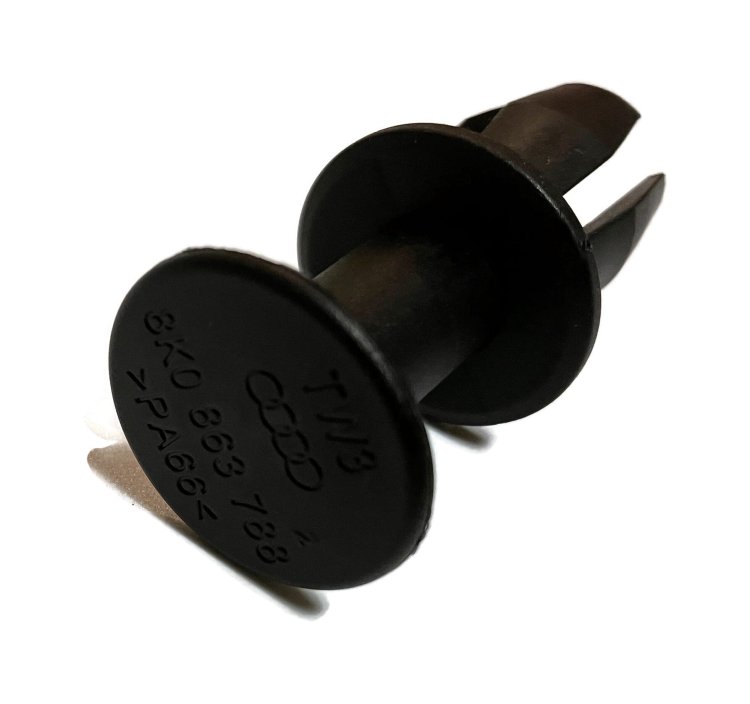 8K0863788 Engine gearbox shield rivet VW Touareg AUDI A4 A5 A6 A7 Q5 Q7 Q8