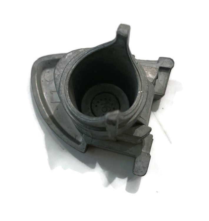 3C0 839 167 
Obudowa klamki drzwi przód tył VW Passat B6 B7 CC (