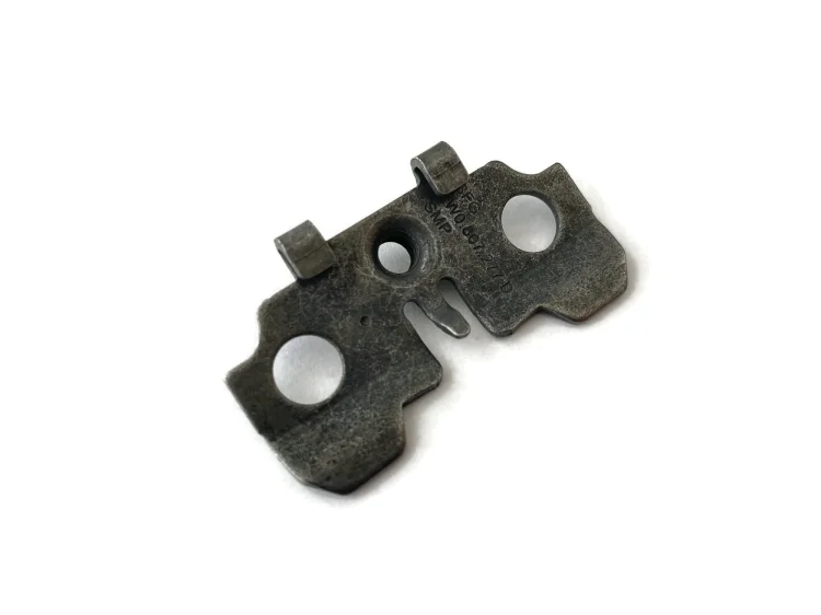 8W0 807 277 D Front bumper mounting plate Audi A4 B9 FL 31.08.2020-