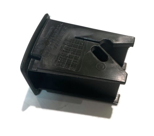 3G0887187C 82V Rear bench seat isofix attachment clip cap VW Passat B8 2015-2024