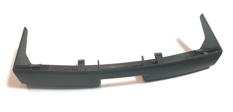 8T0881793A4PK Osłona nakładka fotela przedniego VW Amarok Golf VII Tiguan Touran Passat B8AUDI A5 A6 A7 Q5