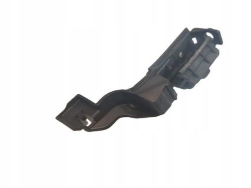 Uchwyt element ślizg zderzaka tylnego AUDI A4 B8 AVANT 2008-2016 LEWY  | 8K9807889B  | 8K9 807 889 B |