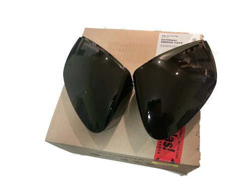 Osłona lusterek bocznych zestaw 2 sztuk czarne SKODA Fabia IV 2022-