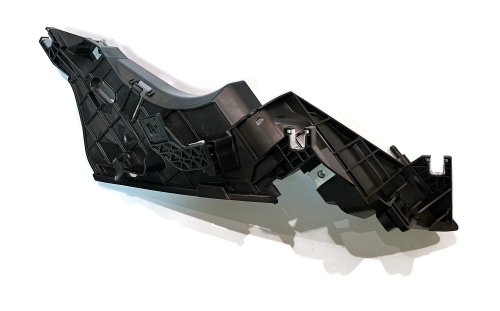 Uchwyt górny reflektora lampy PRAWY przód Audi A7 2011-2014 RS7 2014-2018