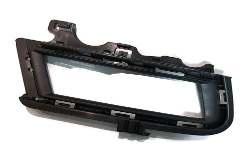 PRAWA Ramka kratki w zderzaku VW Golf VII 2013-2017 5G0853212E