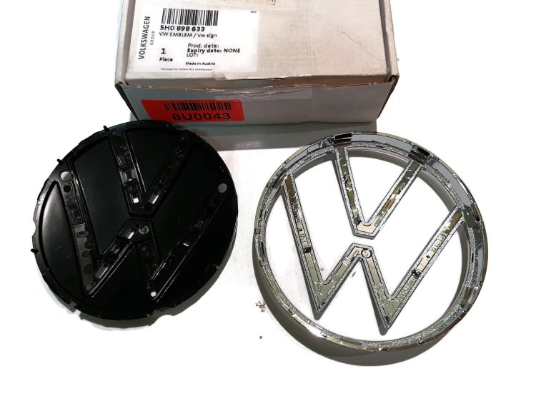 Oryginalny emblemat znaczek VW klapy Bagażnika | Golf 8 Passat B8 Arteon T-Roc T-Cross
