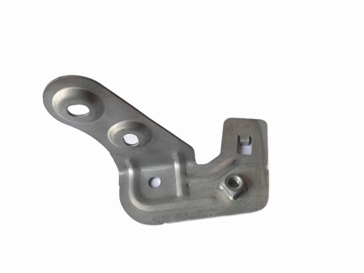 Wspornik uchwyt mocowanie prawej anteny w zderzaku tył VW Arteon Passat B8