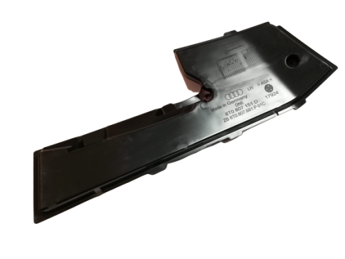 8T0807151D maskownica tylna kartki zderzaka przód AUDI A5