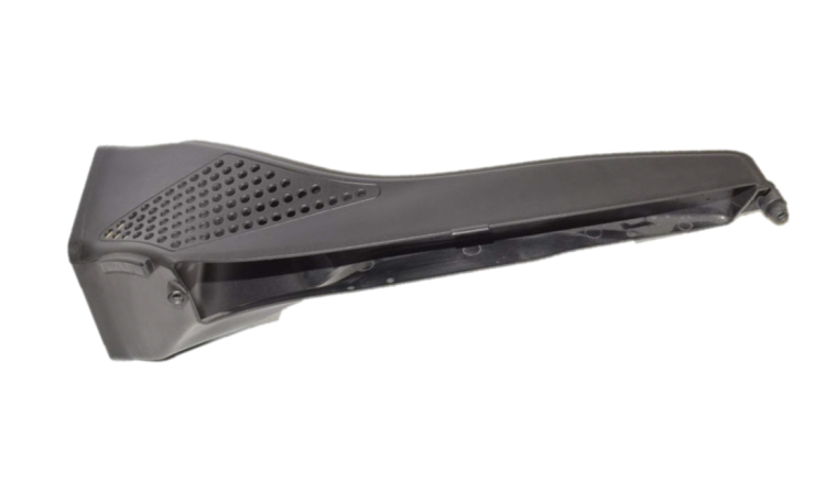 8W0129618A 8W0129618G Air cleaner intake duct 2.0 3.0 TDI Audi A4 B9 A5