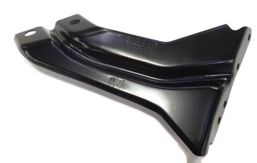 8X0821135A Front fender mount bracket Audi A1 2011-2018