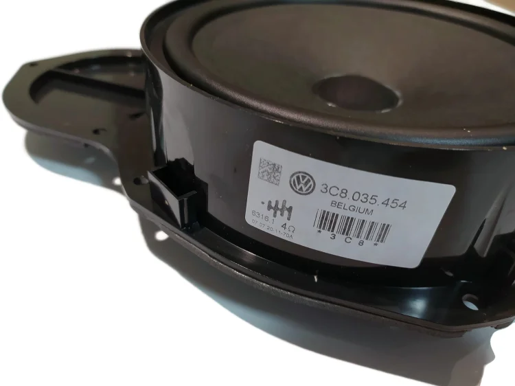 3C8035454 Front door loudspeaker  VW Passat B6 B7 CC