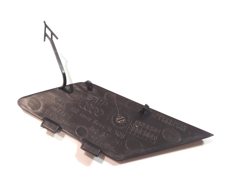 4M8807241 GRU Zaślepka mocowania ucha haka holowniczego przód Audi Q8