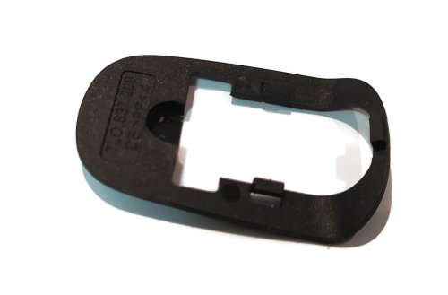 7L0837209A Uszczelka podkładki klamki drzwi część przednia VW Touareg