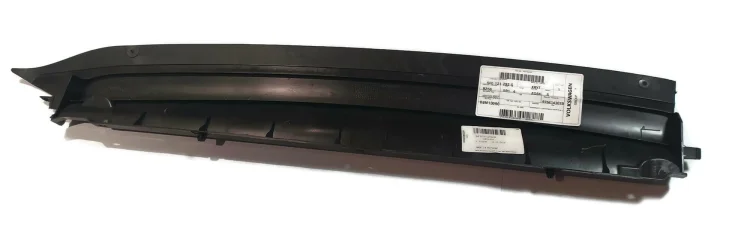 Dolna kierownica powietrza osłona wentylatorów Seat Leon III 2013-2020 2.0 benzyna