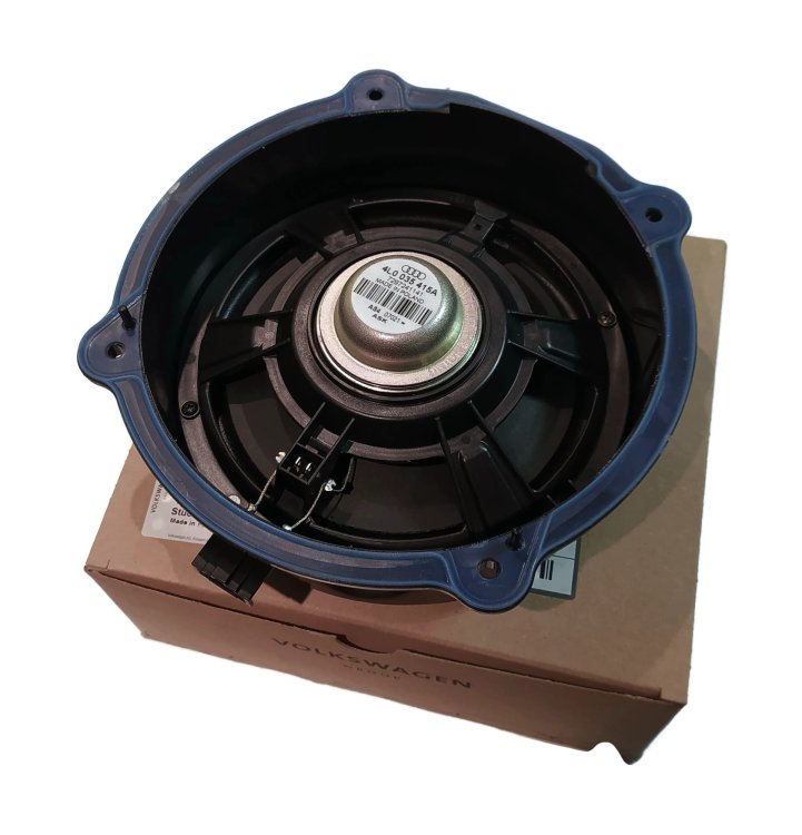 4L0 035 415 A Front Door Mid-Range bass speaker  Audi Q7 2007-2009