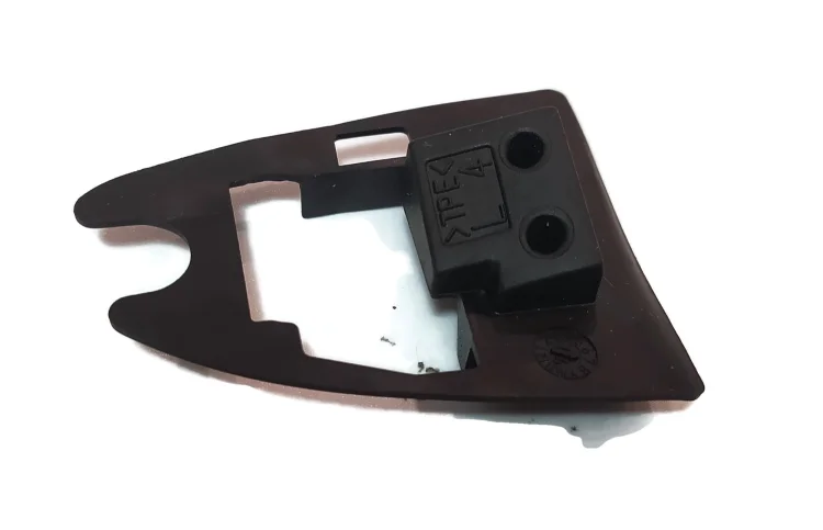 3C0 837 209 Uszczelka podkładki klamki drzwi część przednia VW Passat B6 B7 CC