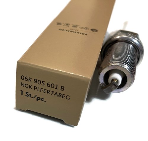 06K905601B Spark plug 1.4 2.0 TSI VW AUDI SEAT SKODA