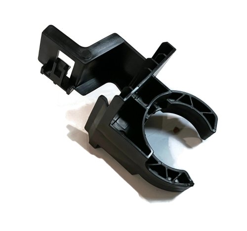 6R0955195  Uchwyt rury lejka płynu do spryskiwaczy VW Polo Seat Toledo Skoda Rapid Fabia Roomster