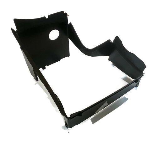 8V0 117 339Tylna kierownica powietrza intercoolera Audi A3 8V 2.0 2013-2020