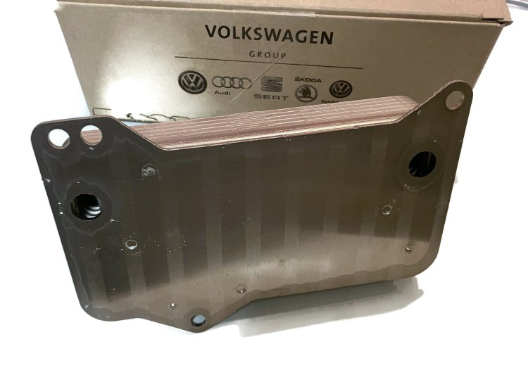 0GC317019C Chłodnica chłodniczka oleju skrzyni biegów DSG DQ381 VW AUDI SEAT SKODA