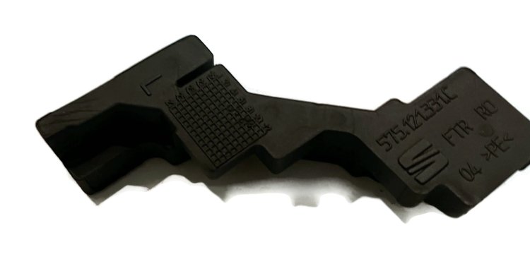 575121331C Profil uszczelniający kierownicy powietrza Seat Ateca