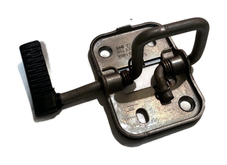 575823186a Bonnet catch hook SEAT ATECA | CUPRA