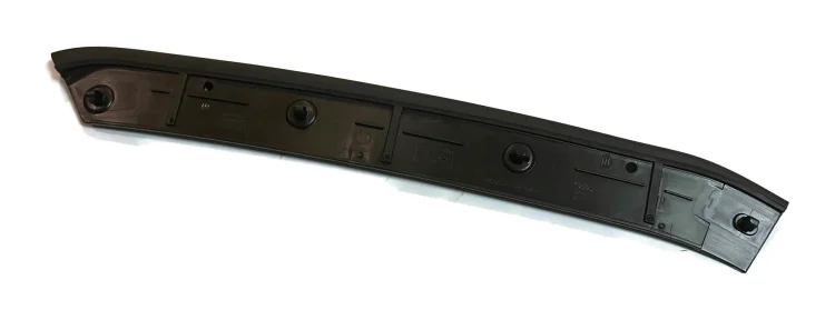 4M8 823 125 Bonnet side seal Audi Q8