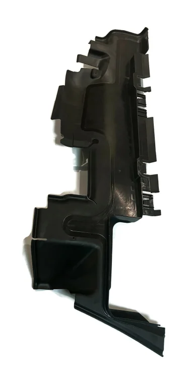 8U0121284L Radiator air duct Q3  2015-2018 1.4 TFSI 2.0 TDI