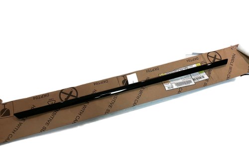 8W9853927AT94. Listwa tylnej klapy czarna błyszcząca Audi A4 B9 AVANT |  ALLROAD  2016-