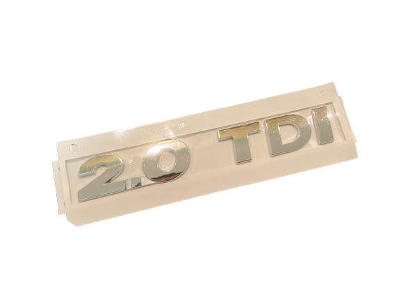 5K0853675Q739 Emblemat znaczek na tylną klapę 2.0 TDI chrom VW